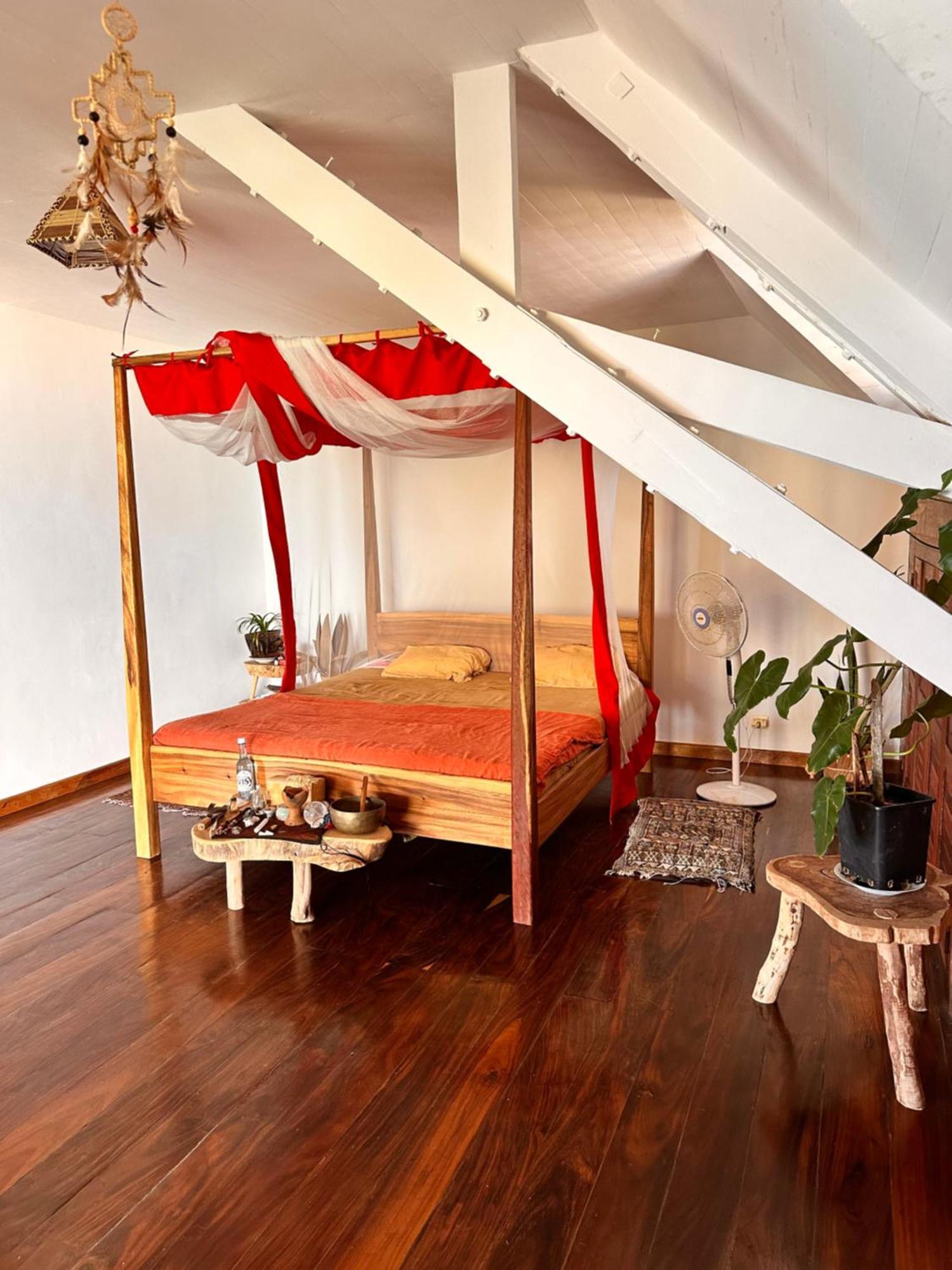 Shambala Madagascar: Beachfront Lodge And Adventures Ambolobozo Ngoại thất bức ảnh